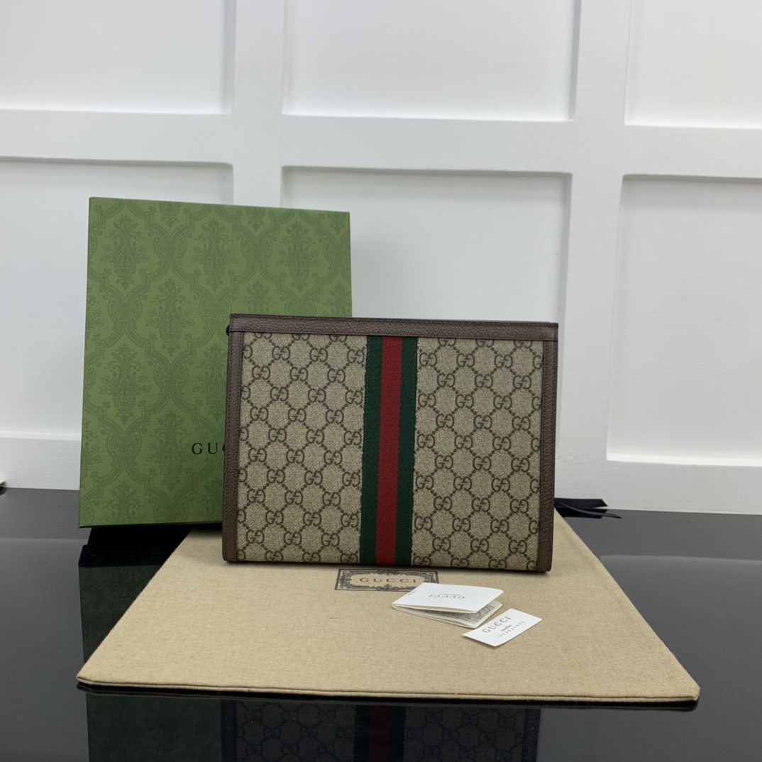 Gucci Clutch Bags